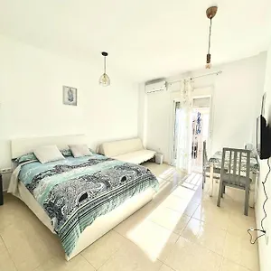 Luna Ensuites Centro , Málaga Spagna